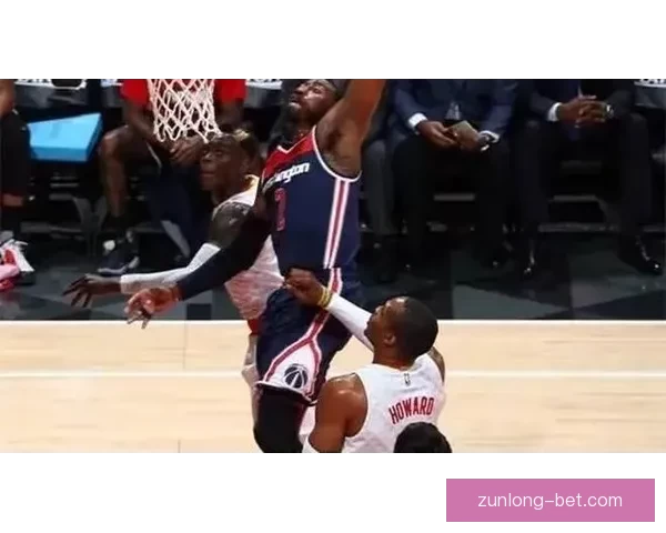 活塞逆袭东部率先晋级季后赛缺少坎宁安仍展现强劲战斗力与团队深度