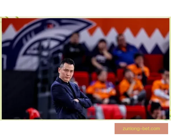 李弘权带领上海豪取十五连胜史密斯绝杀深圳连胜九场